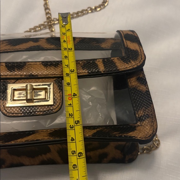 Clear Crossbody bag w/leopard print trim gold chain strap, stadium-approved - Picture 9 of 12
